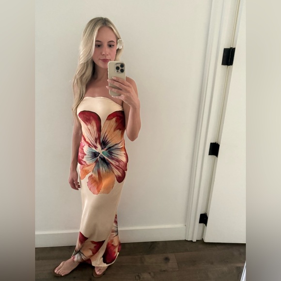 Anthropologie The Fleur Strapless Satin Maxi Dress Floral Print - Picture 6 of 7